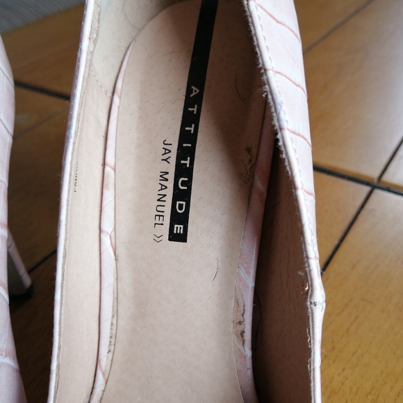 Pink shoes with chrome toe - Picture 7 of 11